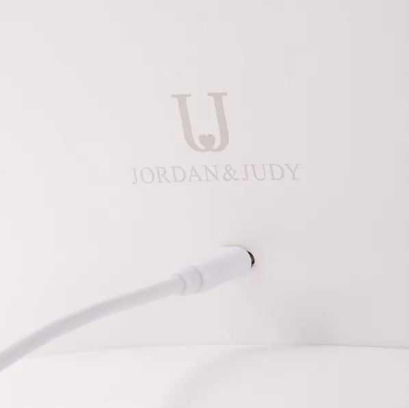 Процесс зарядки Xiaomi Jordan Judy NV534 