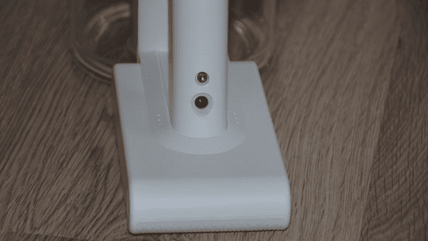 Встроенный аккумулятор в беспроводном пылесосе Xiaomi Dreame Tracking Wireless Vacuum Cleaner V9P Зарядка ручного пылесоса Xiaomi V9P Vacuum Cleaner